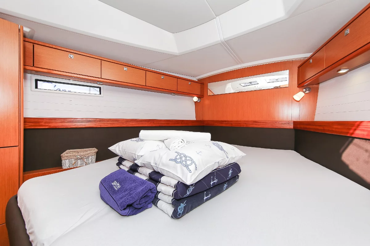 Bavaria Cruiser 46 - 3 cab. (Challi)  - 48