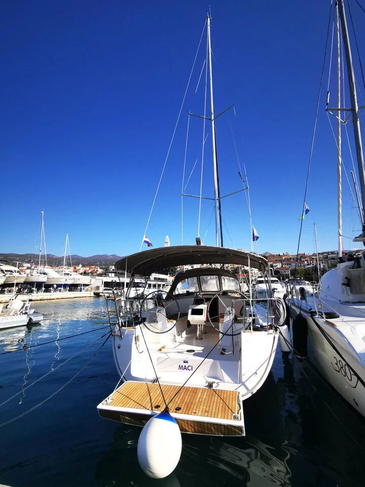 Bavaria Cruiser 37 - 3 cab. (Maci)  - 0