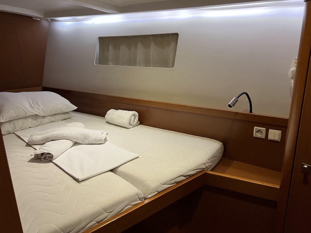Photo #16 - Oceanis 45 - 4 cab. (Beautiful Love) in Corfu - 30677