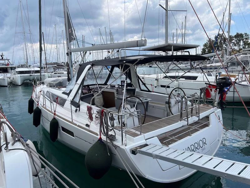 Oceanis 41 (Warrior)  - 2