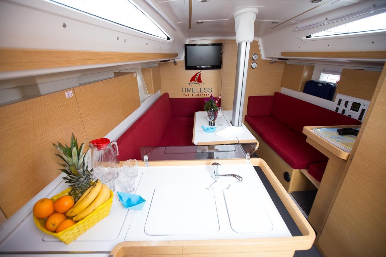 Photo #5 - Elan 350 Performance - 3 cab. (Quebec) in Biograd - 30775
