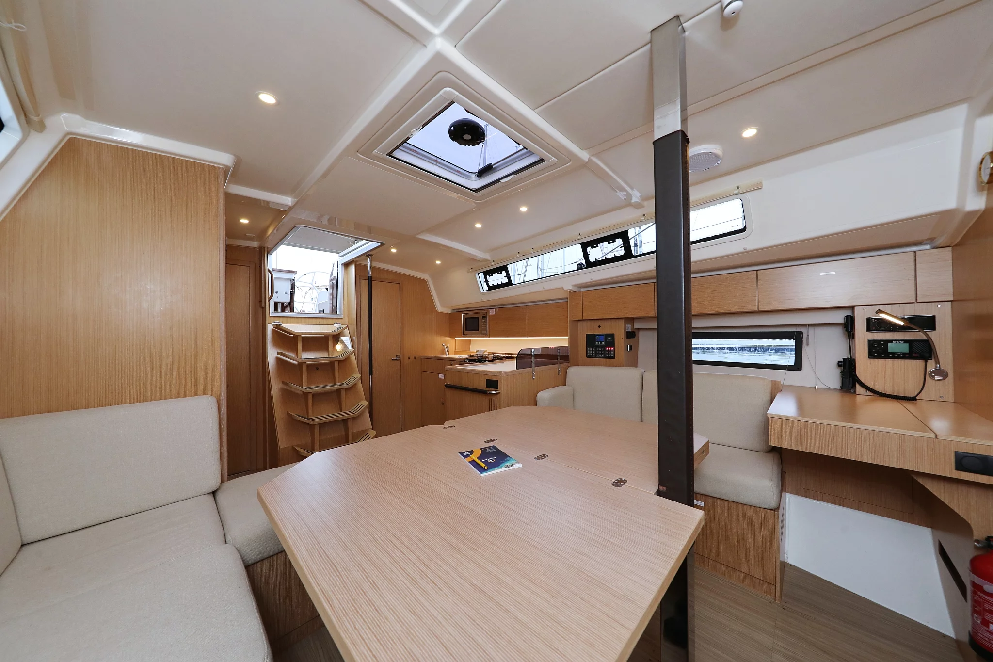 Bavaria C42 (Maupiti)  - 41