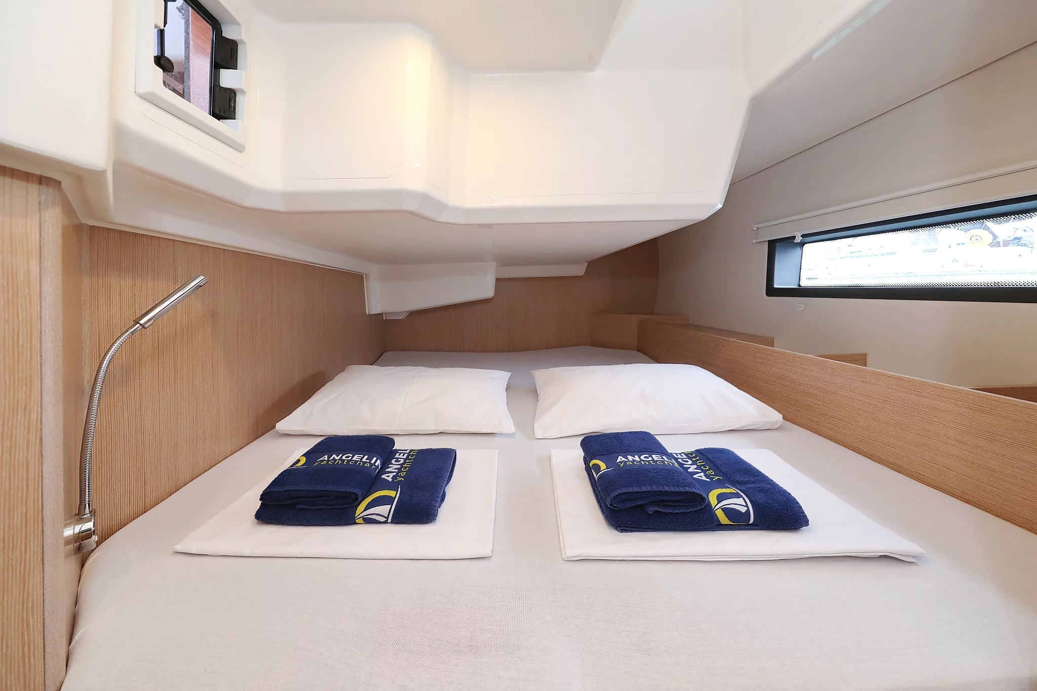 Bavaria C42 (Maupiti)  - 2