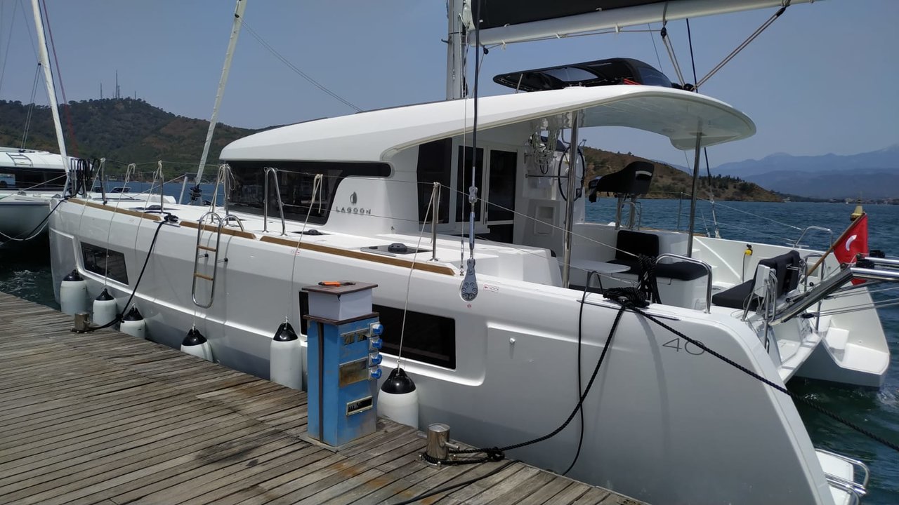 Photo #3 - Lagoon 40 - 4 cab. (Leo) in Fethiye - 30837