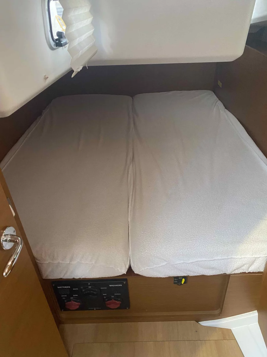 Sun Odyssey 440 (Anima)  - 14