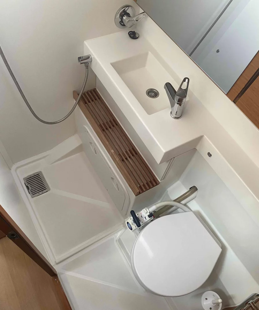 Sun Odyssey 440 (Anima)  - 16