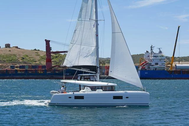 Lagoon 42 - 4 + 2 cab. (Niriis)  - 16
