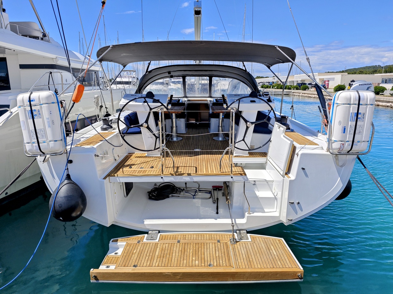 Photo #1 - Hanse 548 - 4 + 1 cab. (Lady Ardea) en Sukosan - 30948