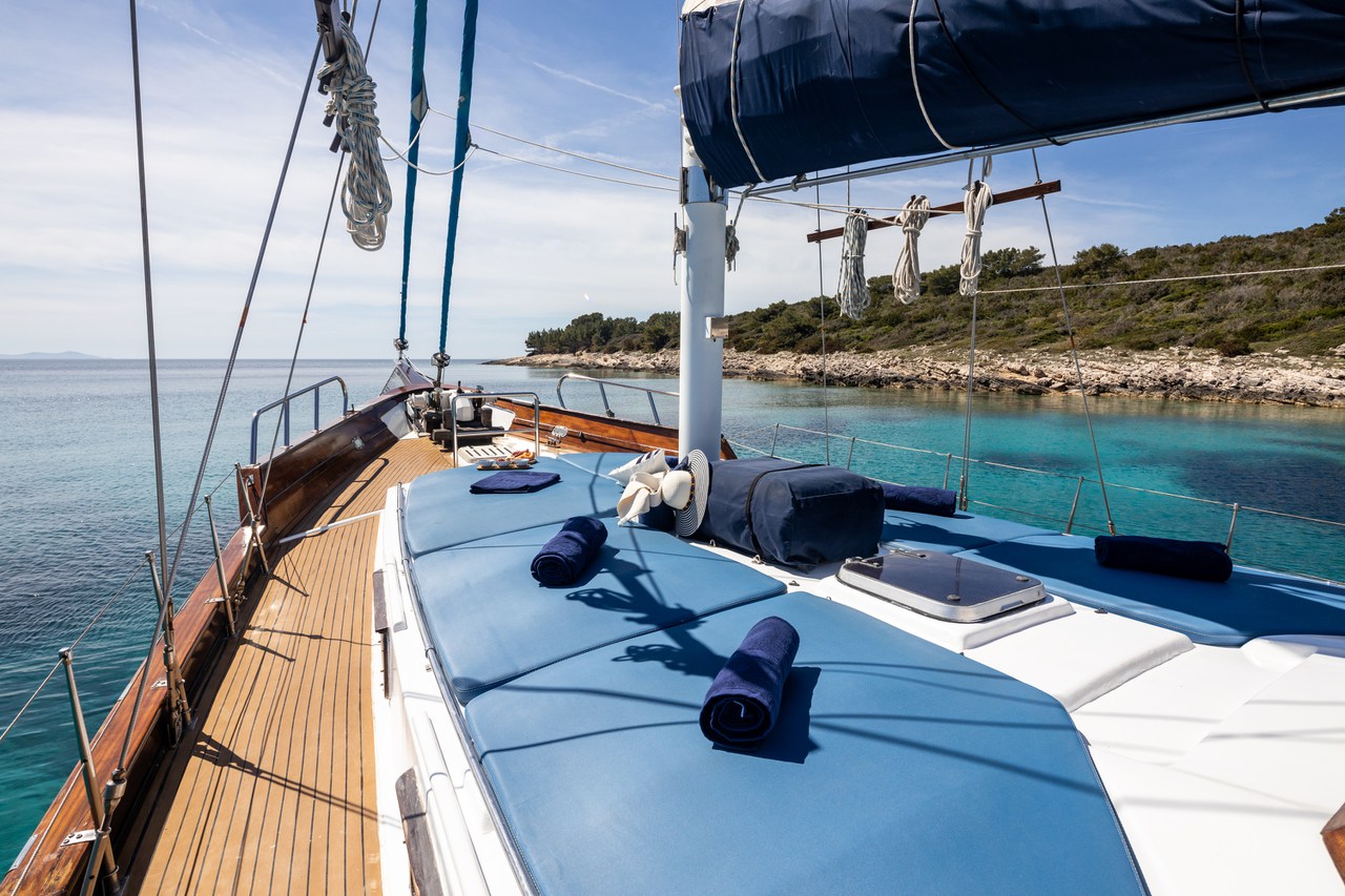 Photo #13 - Hera (Hera) in Split - 31074