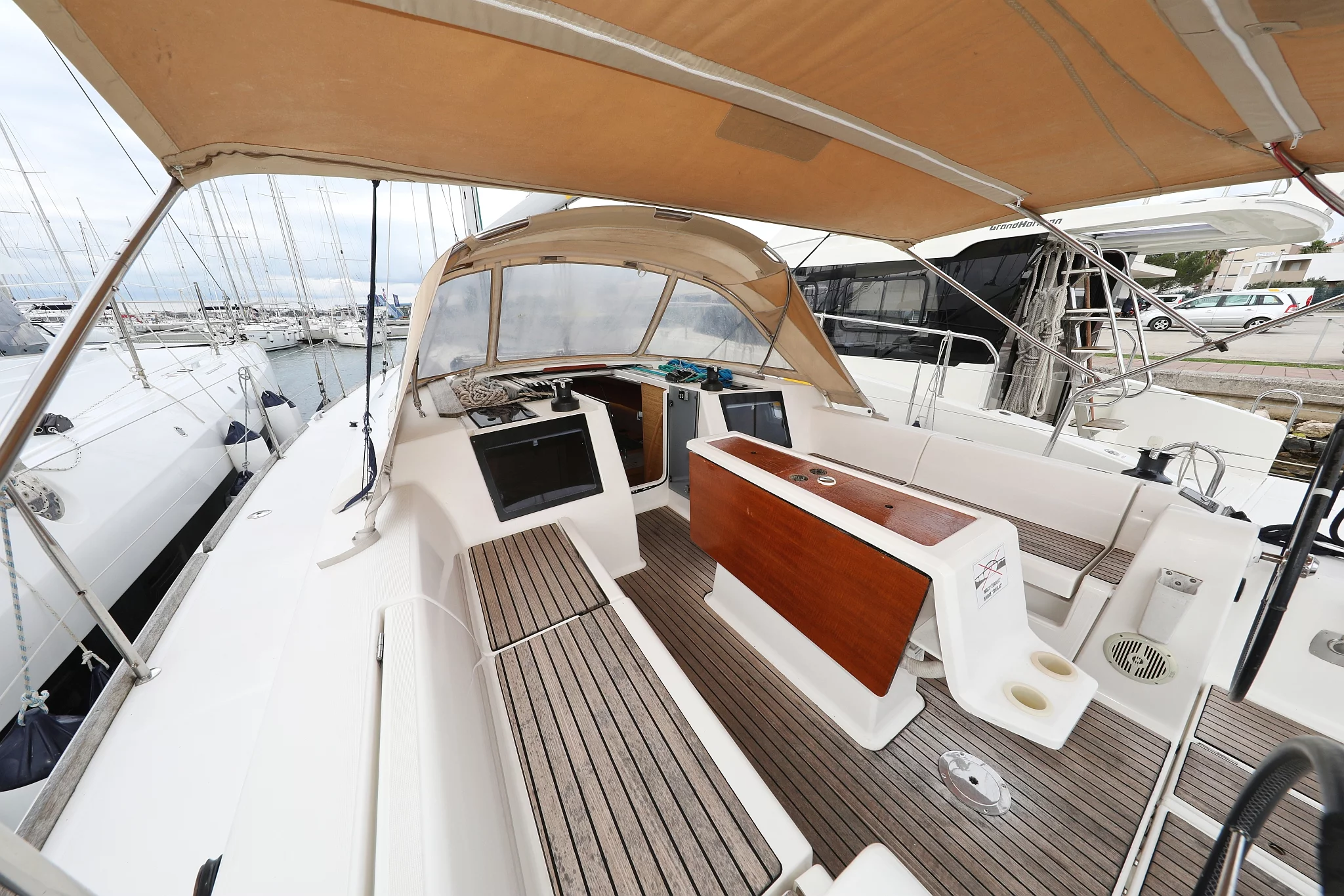 Dufour 412 GL (Family Office)  - 4