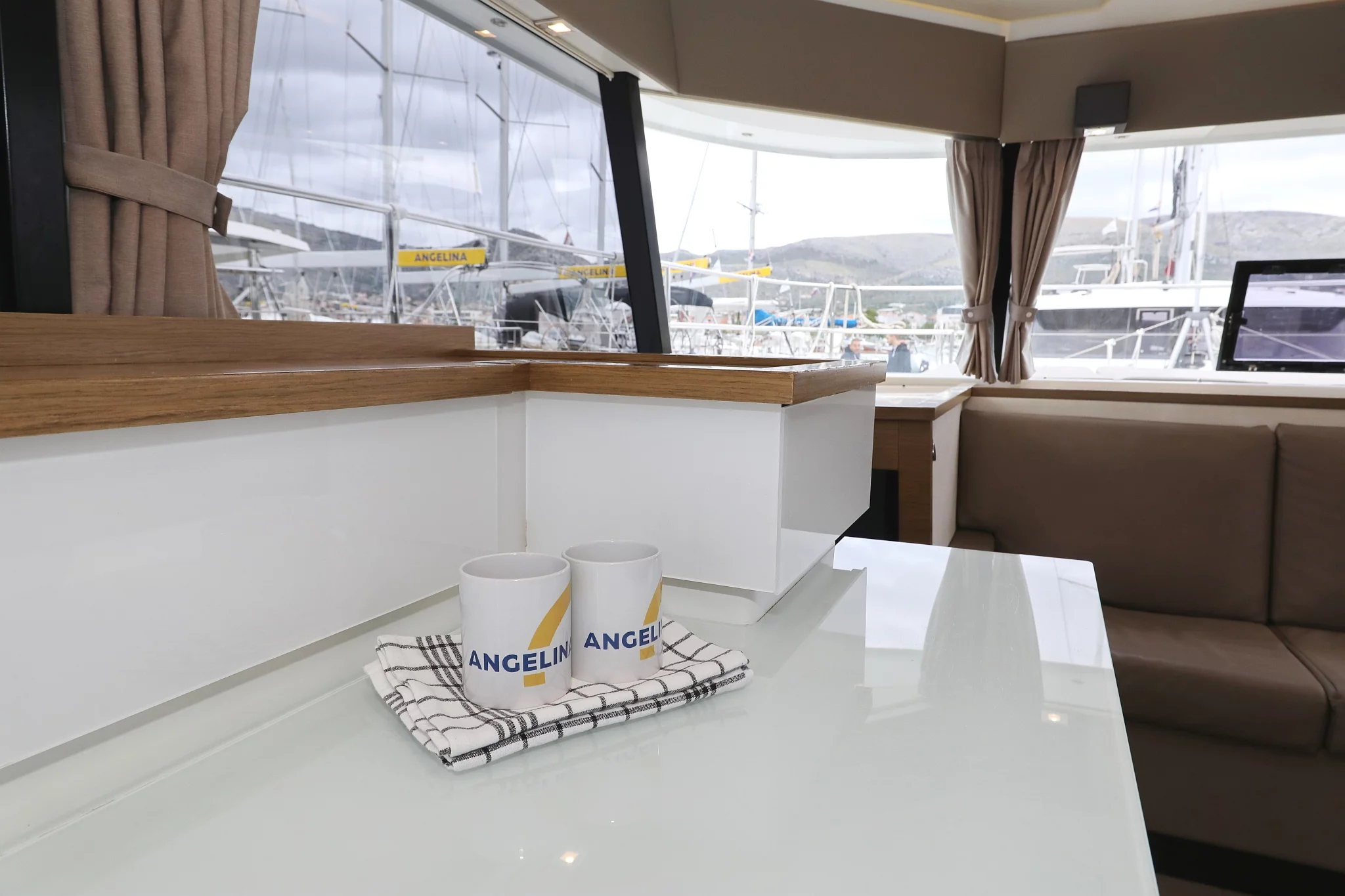 Fountaine Pajot MY 37 (Dream Star)  - 38