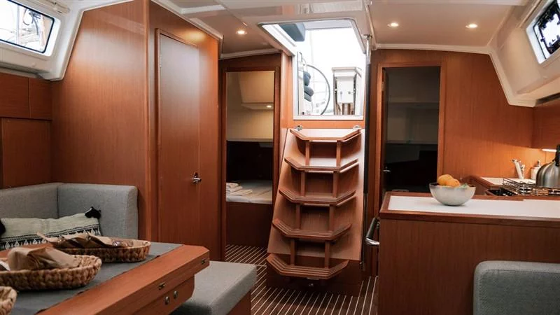 Bavaria C42 (Nomad)  - 13