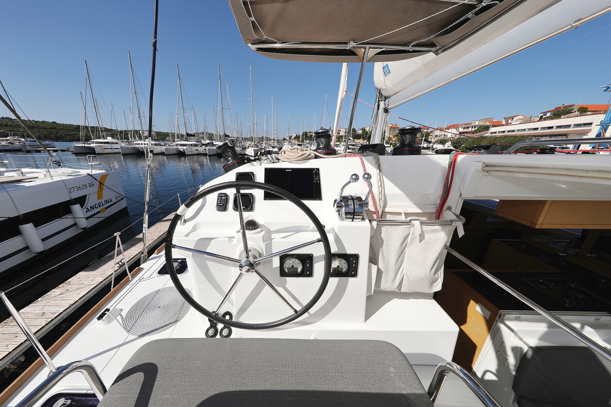 Photo #8 - Lagoon 400 S2 - 4 + 2 cab. (Kinga V) in Sibenik - 31194