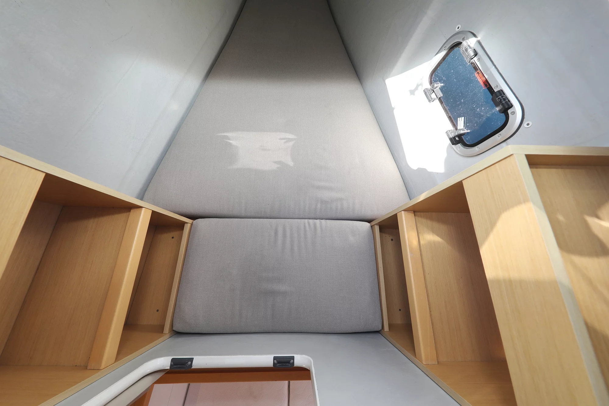 Lagoon 400 S2 - 4 + 2 cab. (Kinga V)  - 42