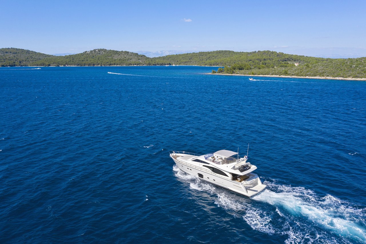 Photo #3 - Ferretti Yachts 681 (Dominique) en Split - 31211