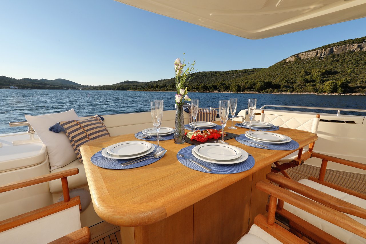 Photo #14 - Ferretti Yachts 681 (Dominique) en Split - 31211
