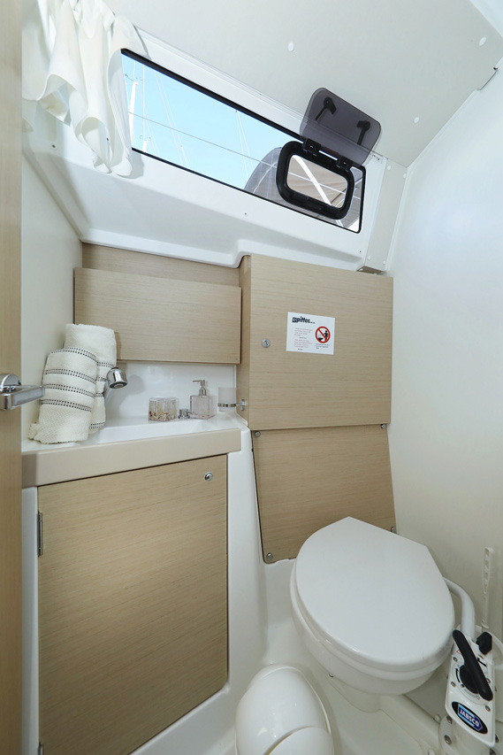 Photo #25 - Oceanis 38.1 (Angel07) en Biograd - 31228