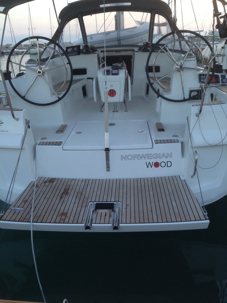 Photo #1 - Sun Odyssey 479 - 4 cab. (Norwegian wood) in Cecina - 31245
