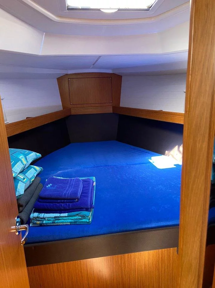 Bavaria Cruiser 37 - 3 cab. (Into the Blue)  - 7