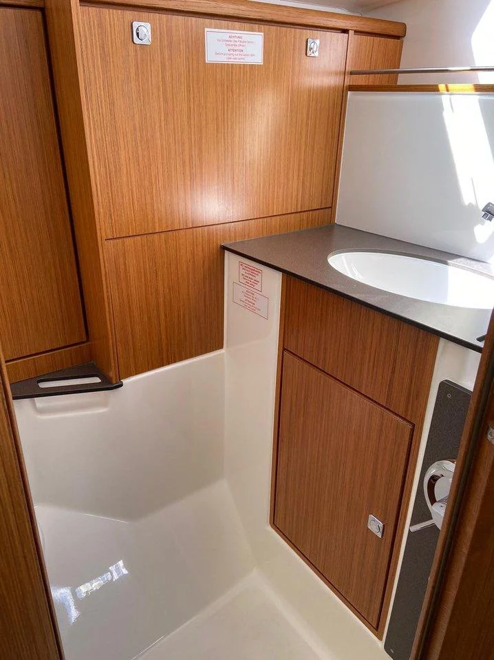 Bavaria Cruiser 37 - 3 cab. (Into the Blue)  - 10