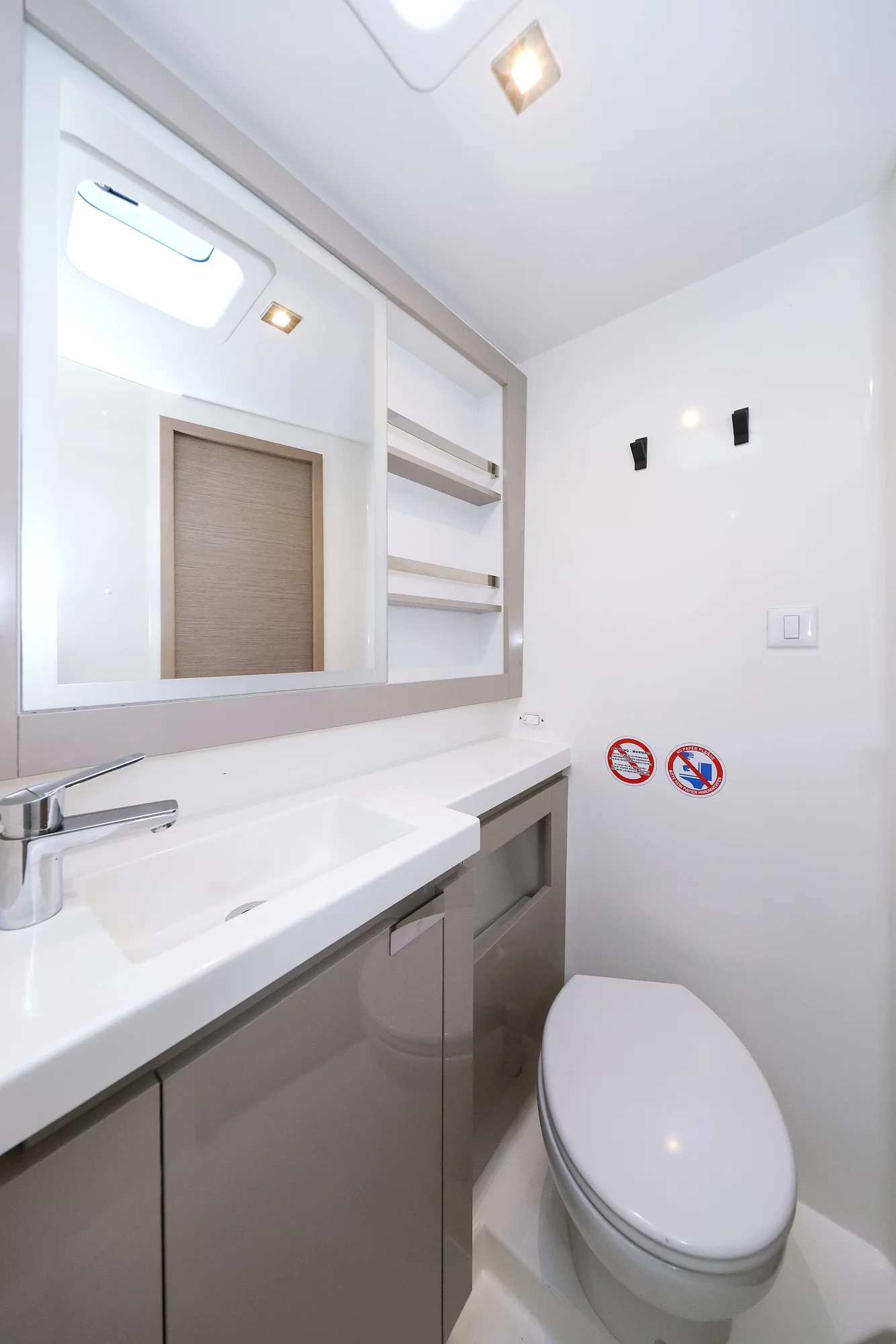Fountaine Pajot Elba 45 - 5 cab. (Sun Office)  - 31