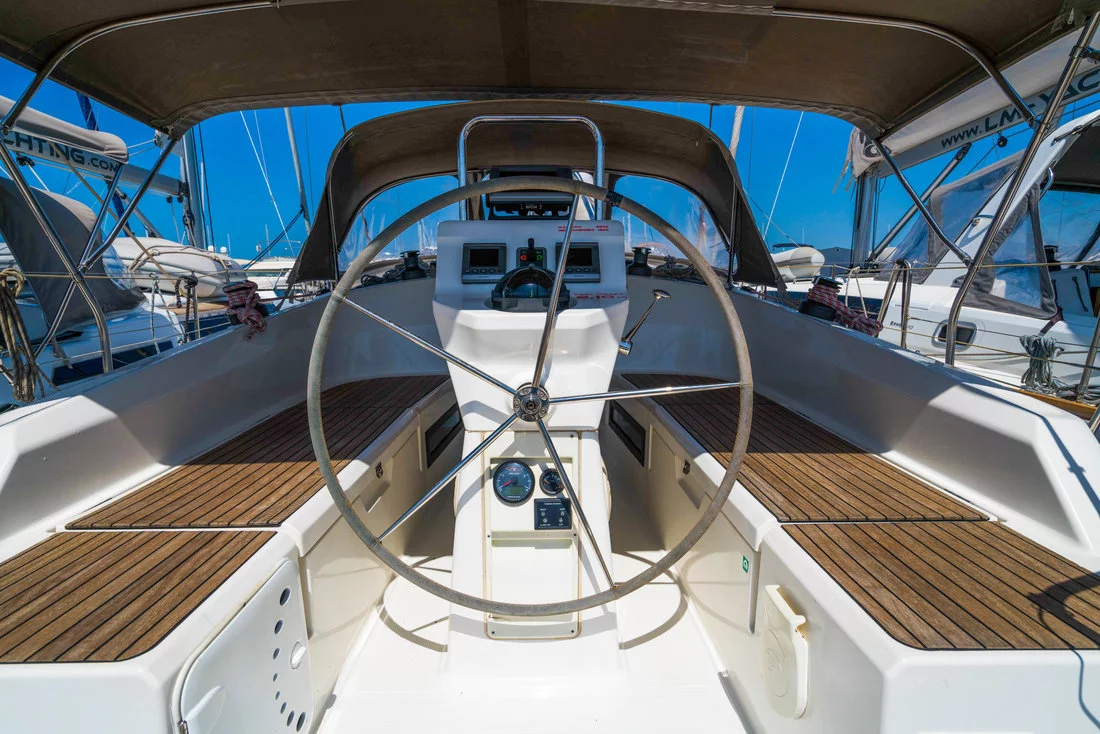 Bavaria Cruiser 36 (Estela)  - 13
