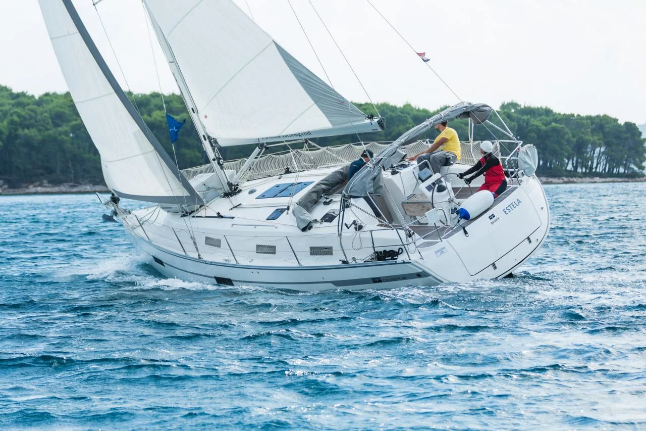Bavaria Cruiser 36 (Estela)  - 1
