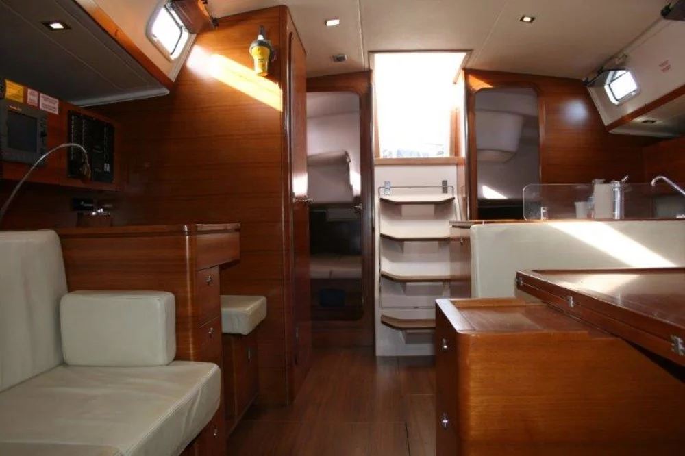 Salona 44 (Daddy's Toy)  - 14