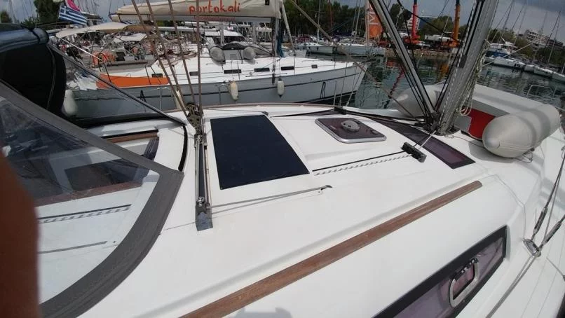 Oceanis 43 (Beluga)  - 9