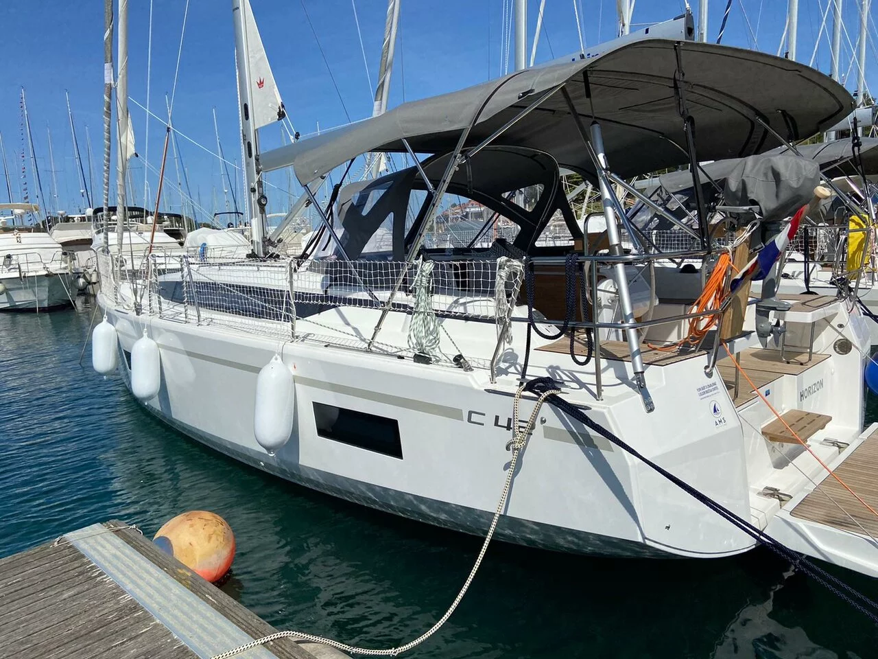 Bavaria C42 (Horizon)  - 2