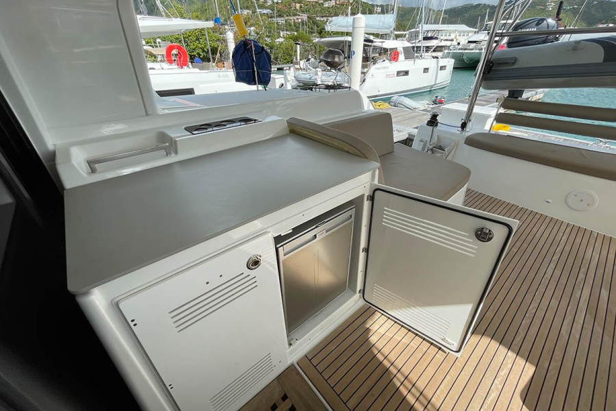 Photo #10 - Lagoon 46 - 4 + 2 cab. (Island Knights) in Nanny Cay - 31399