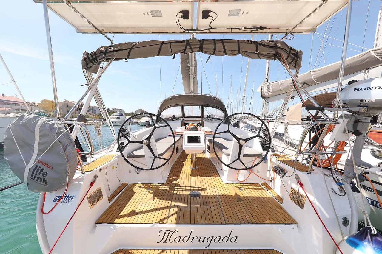 Bavaria Cruiser 41 Style (Madrugada)  - 5