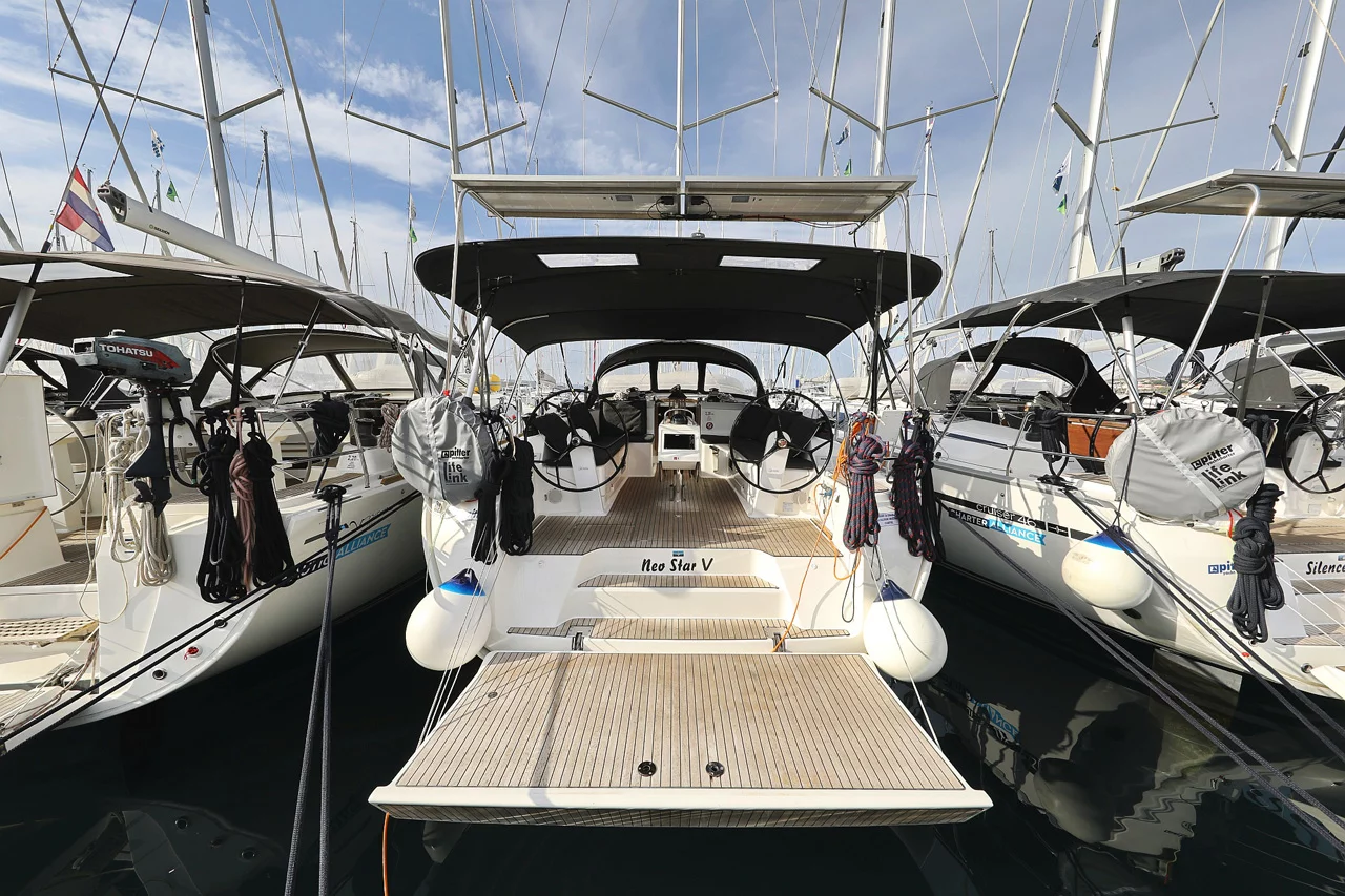Bavaria Cruiser 46 - 4 cab. (Neo Star V)  - 0