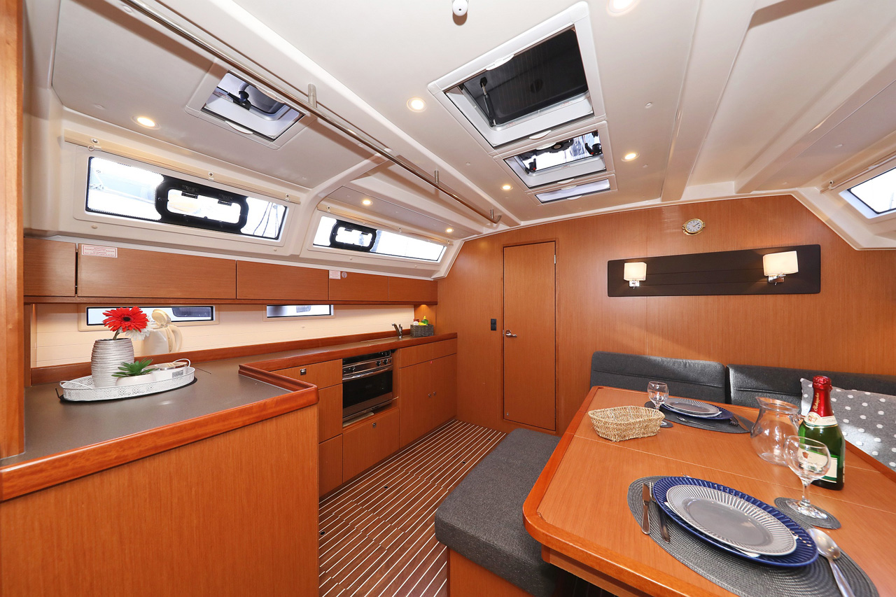 Photo #11 - Bavaria Cruiser 46 - 4 cab. (Neo Star V) in Biograd - 31439