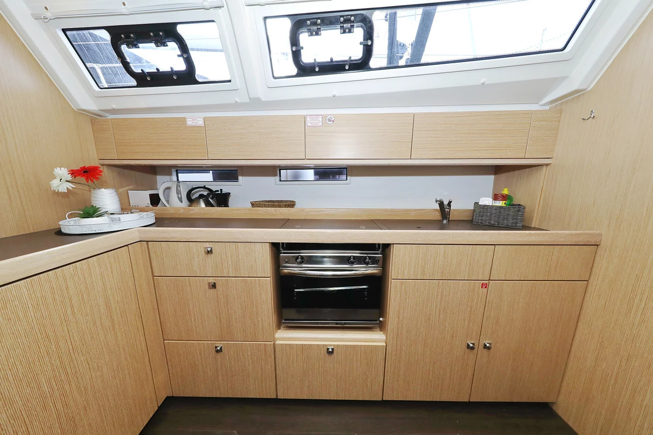 Bavaria Cruiser 46 - 4 cab. (Silence four)  - 14