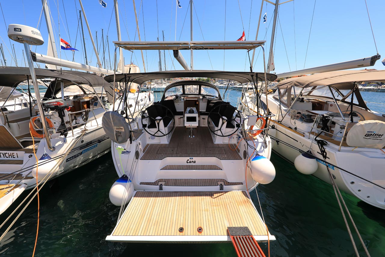 Photo #1 - Bavaria Cruiser 46 - 4 cab. (Cara) en Biograd - 31448