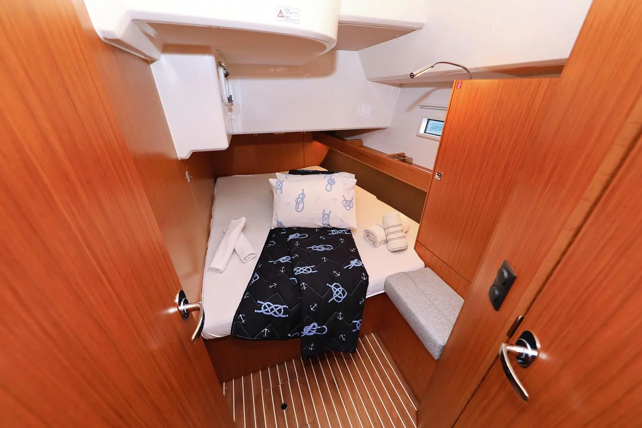 Bavaria Cruiser 46 - 4 cab. (Enigma)  - 24