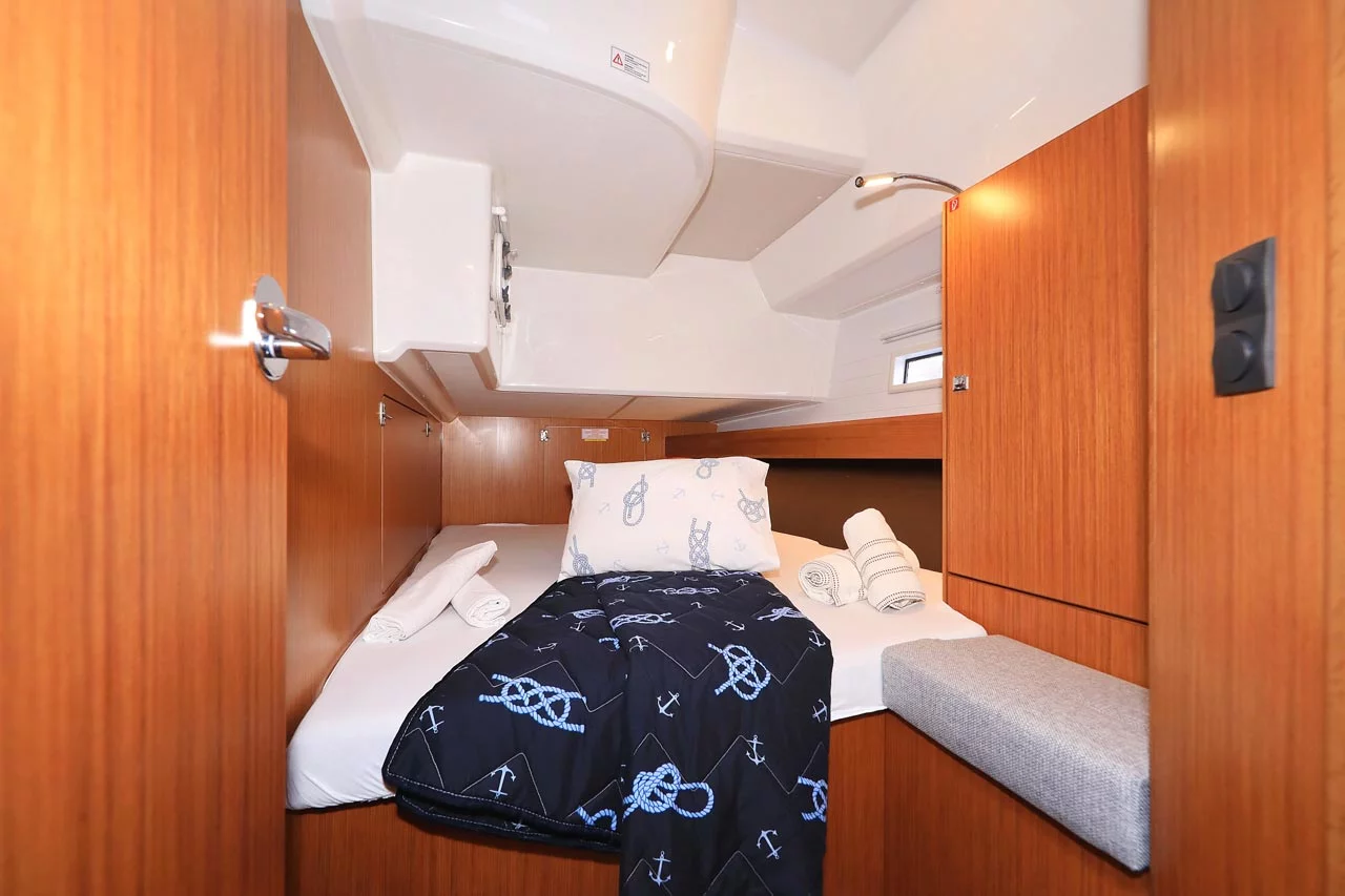 Bavaria Cruiser 46 - 4 cab. (Enigma)  - 25