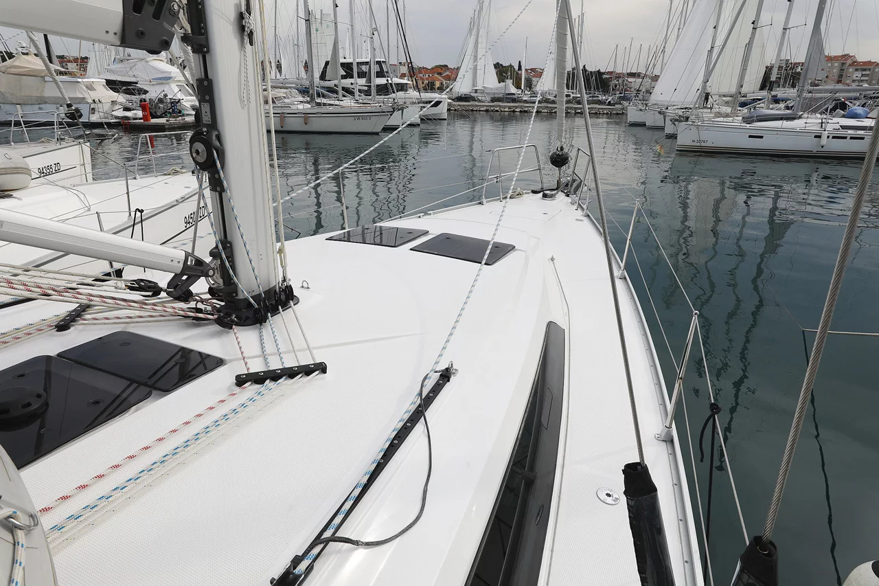 Bavaria Cruiser 46 - 4 cab. (Rubin)  - 2