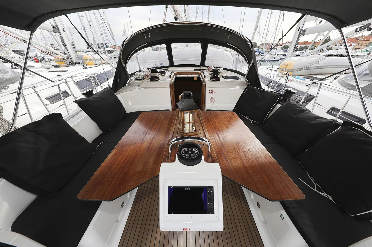 Bavaria Cruiser 46 - 4 cab. (Rubin)  - 8