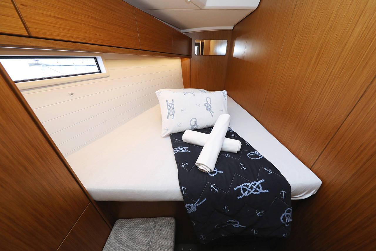 Photo #18 - Bavaria Cruiser 46 - 4 cab. (Rubin) in Biograd - 31451