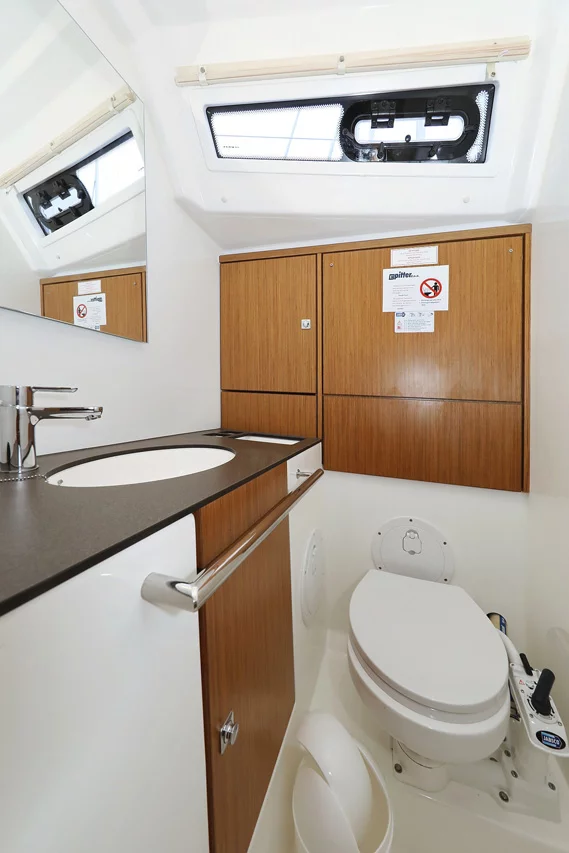 Bavaria Cruiser 46 - 4 cab. (Rubin)  - 28