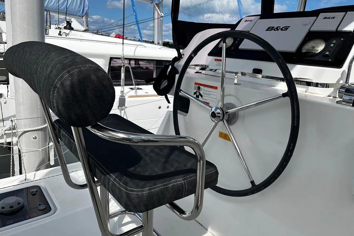Lagoon 42 - 4 + 2 cab. (Belight)  - 5
