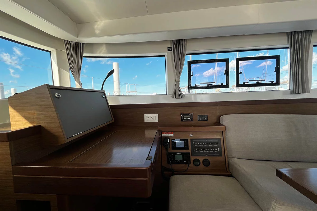 Lagoon 40 - 3 + 2 cab (Lady Birgith)  - 12