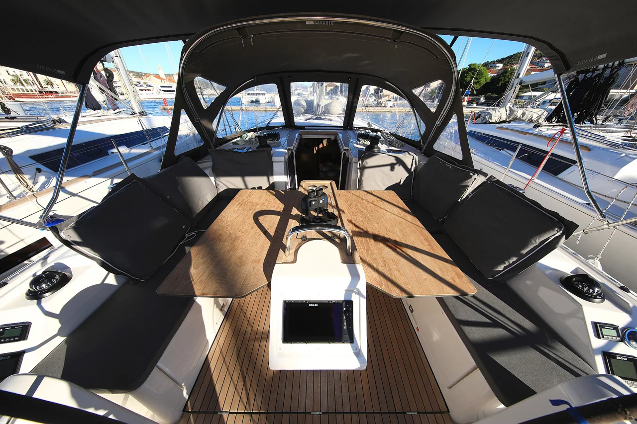 Bavaria C42 Style (Lizzy)  - 9
