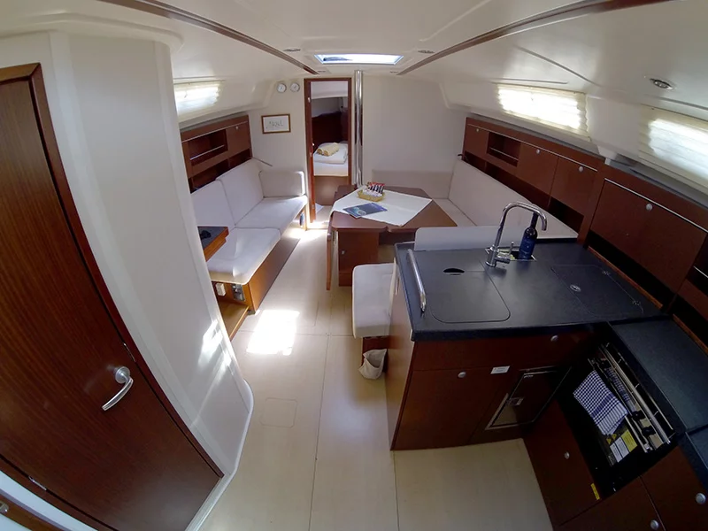 Hanse 385 (Ariel)  - 4