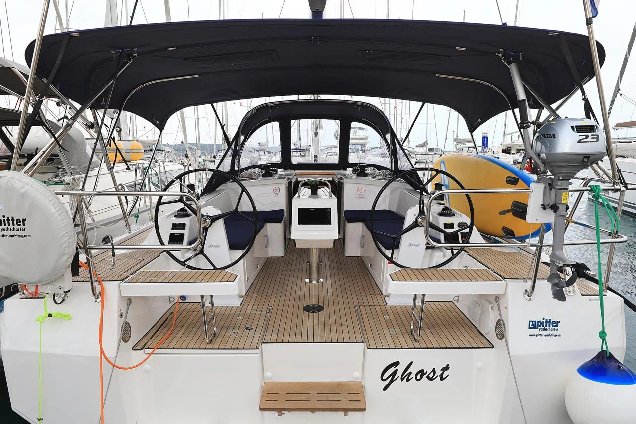 Bavaria C38 (Ghost)  - 2