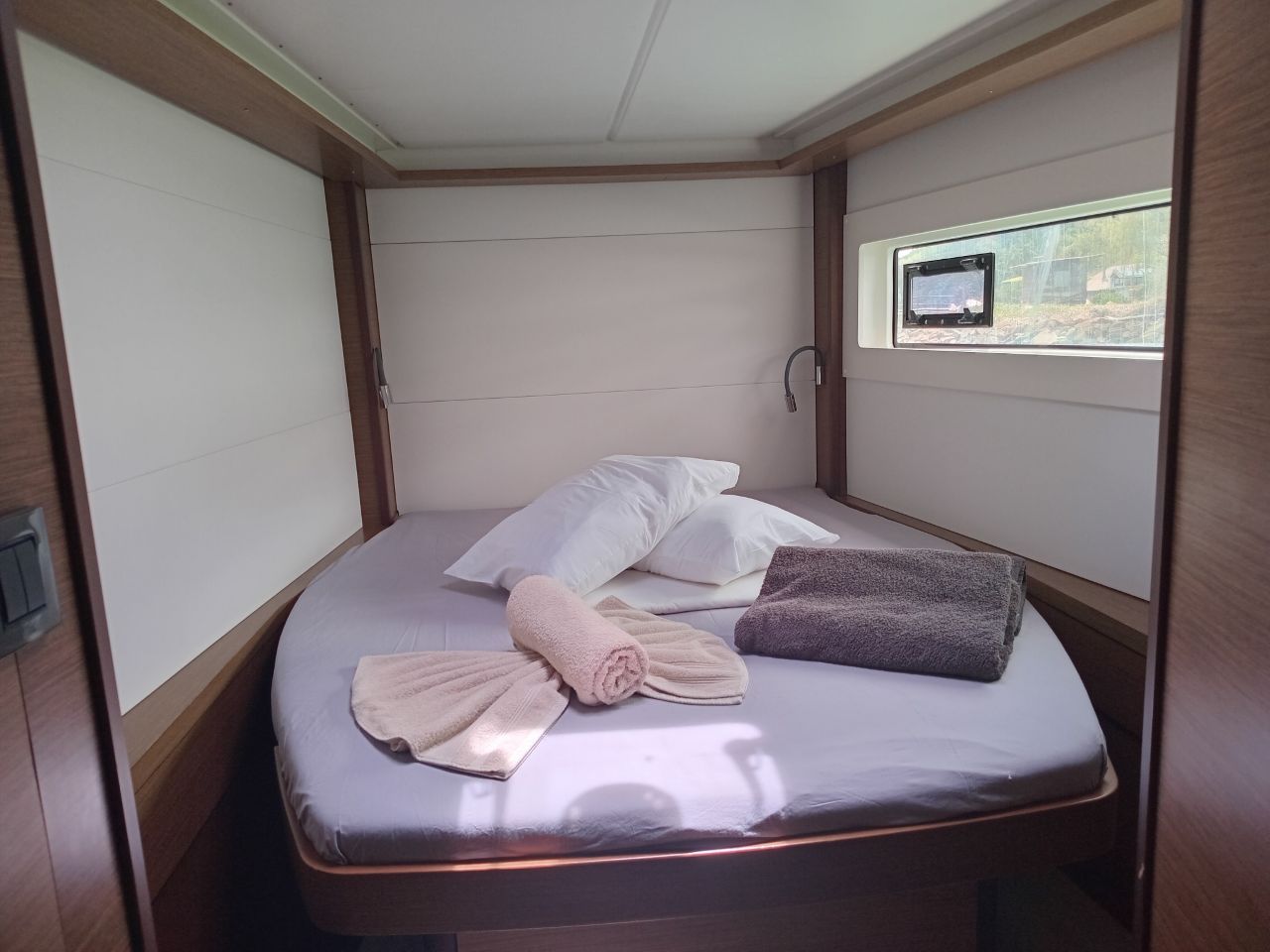 Lagoon 46 - 4 + 2 cab. — photo 9