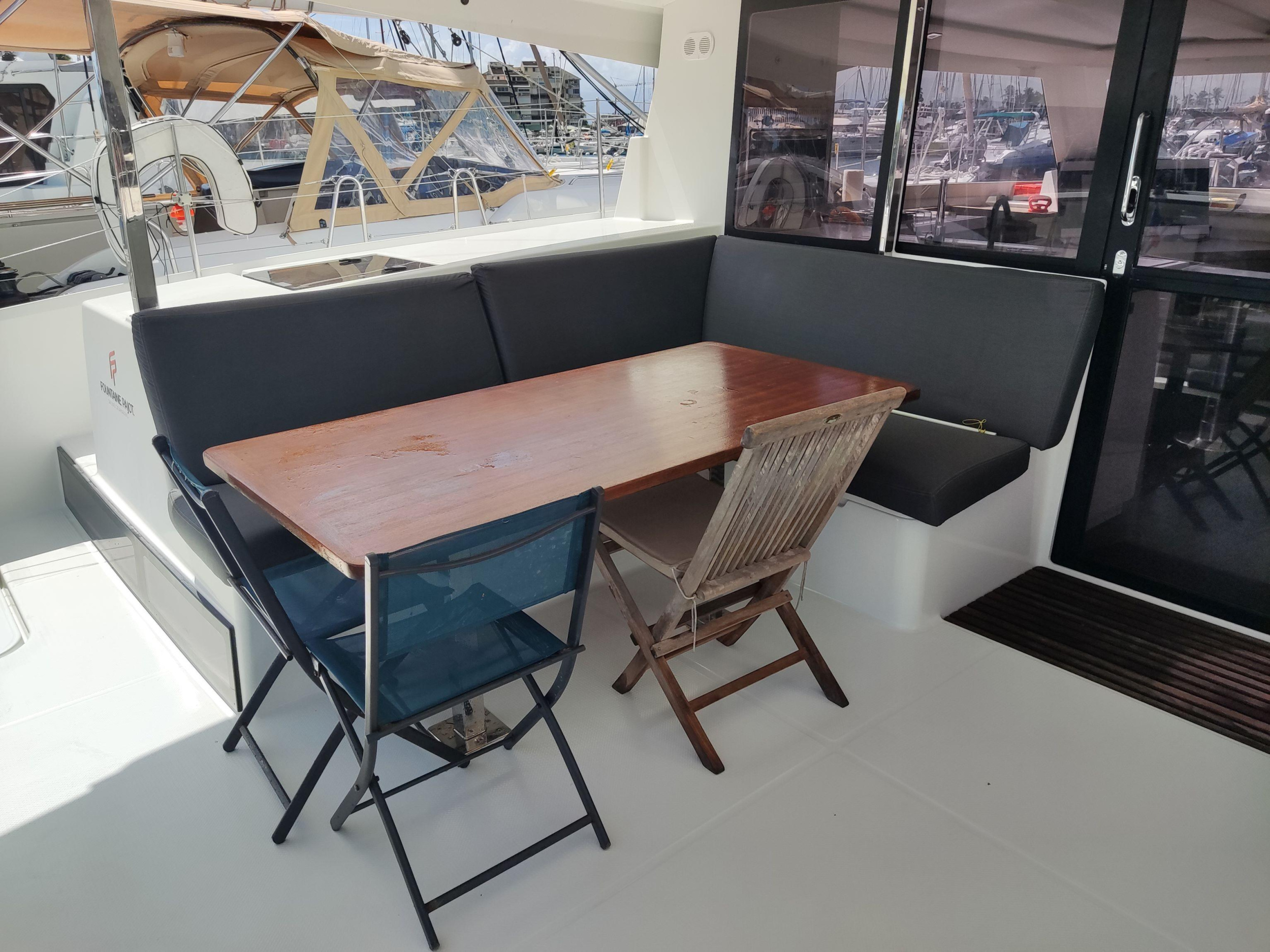 Photo #10 - Fountaine Pajot Lucia 40 - 4 cab. (SALAKO II) en Bas du fort - 31627