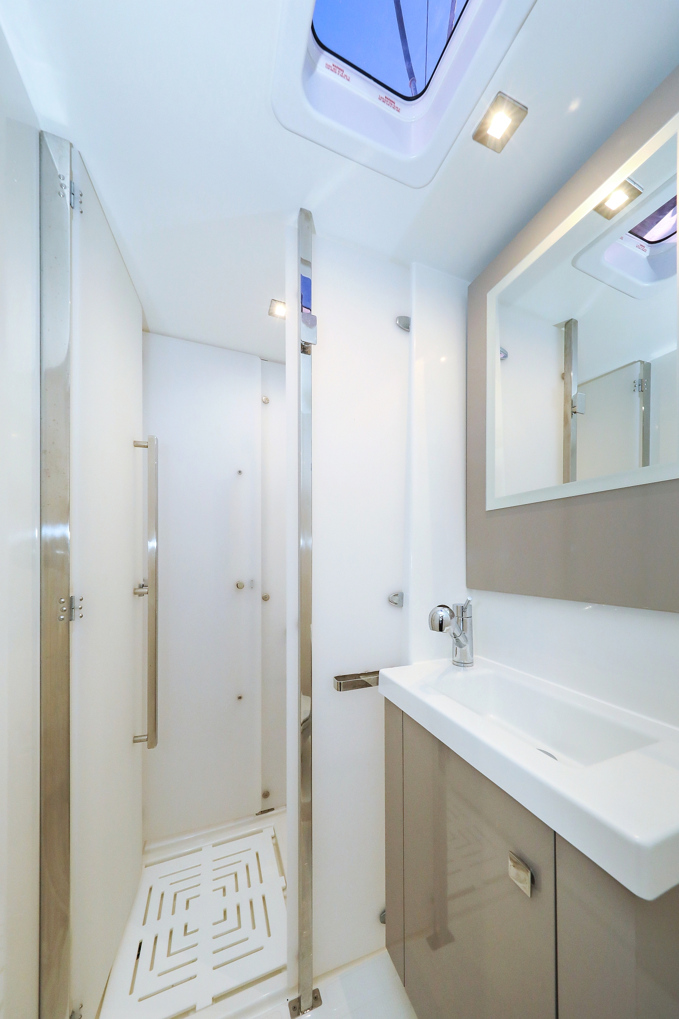 Photo #16 - Fountaine Pajot Astrea 42 Quatuor (Macho) en Trogir - 31656